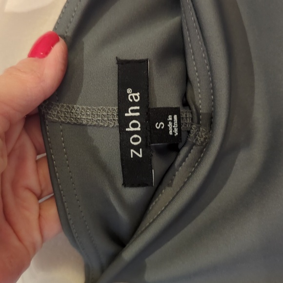 Zobha athletic skort skirt with shorts, flare, sage green, S - Picture 5 of 6